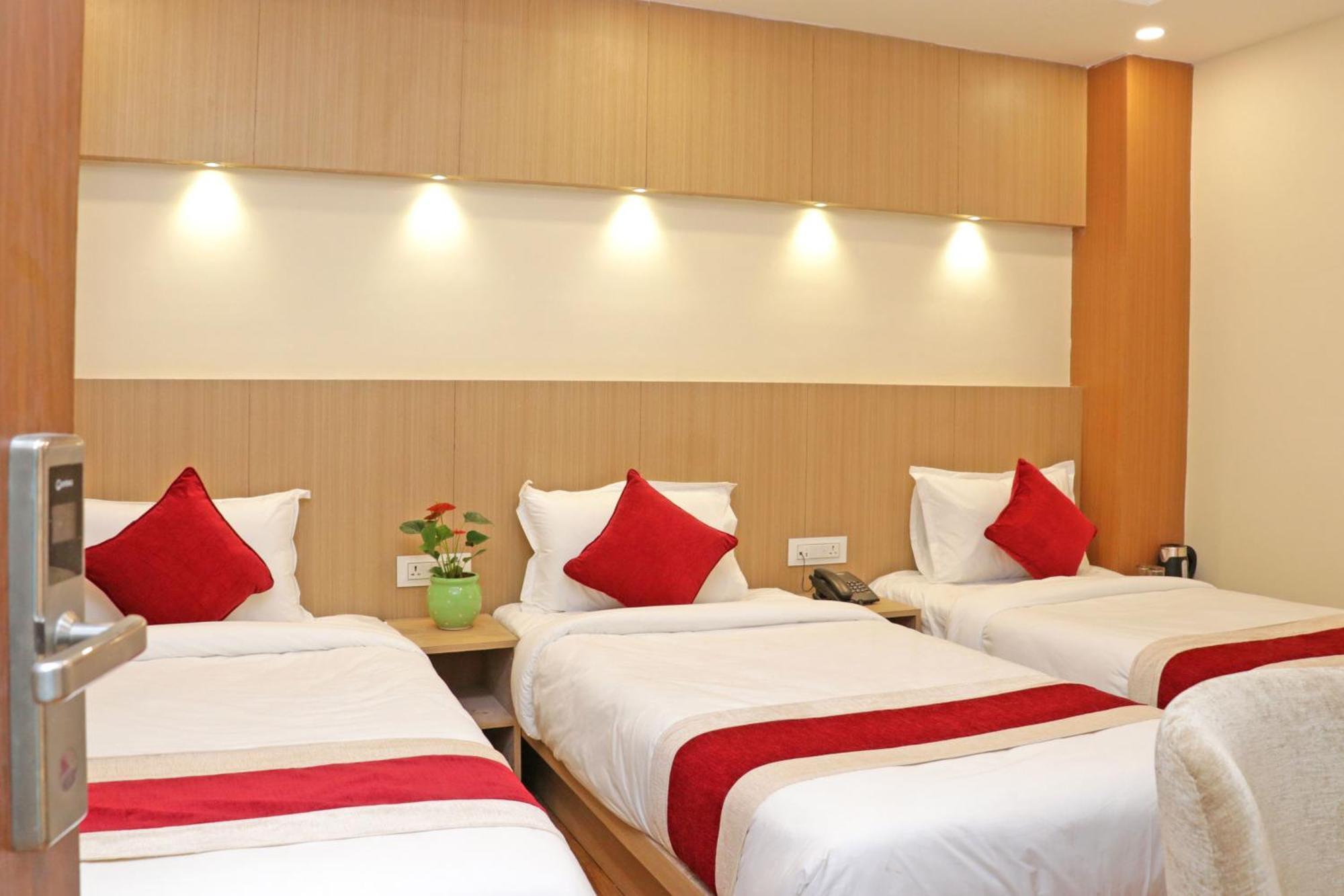 קטמנדו Hotel Nilakantha Pvt. Ltd מראה חיצוני תמונה