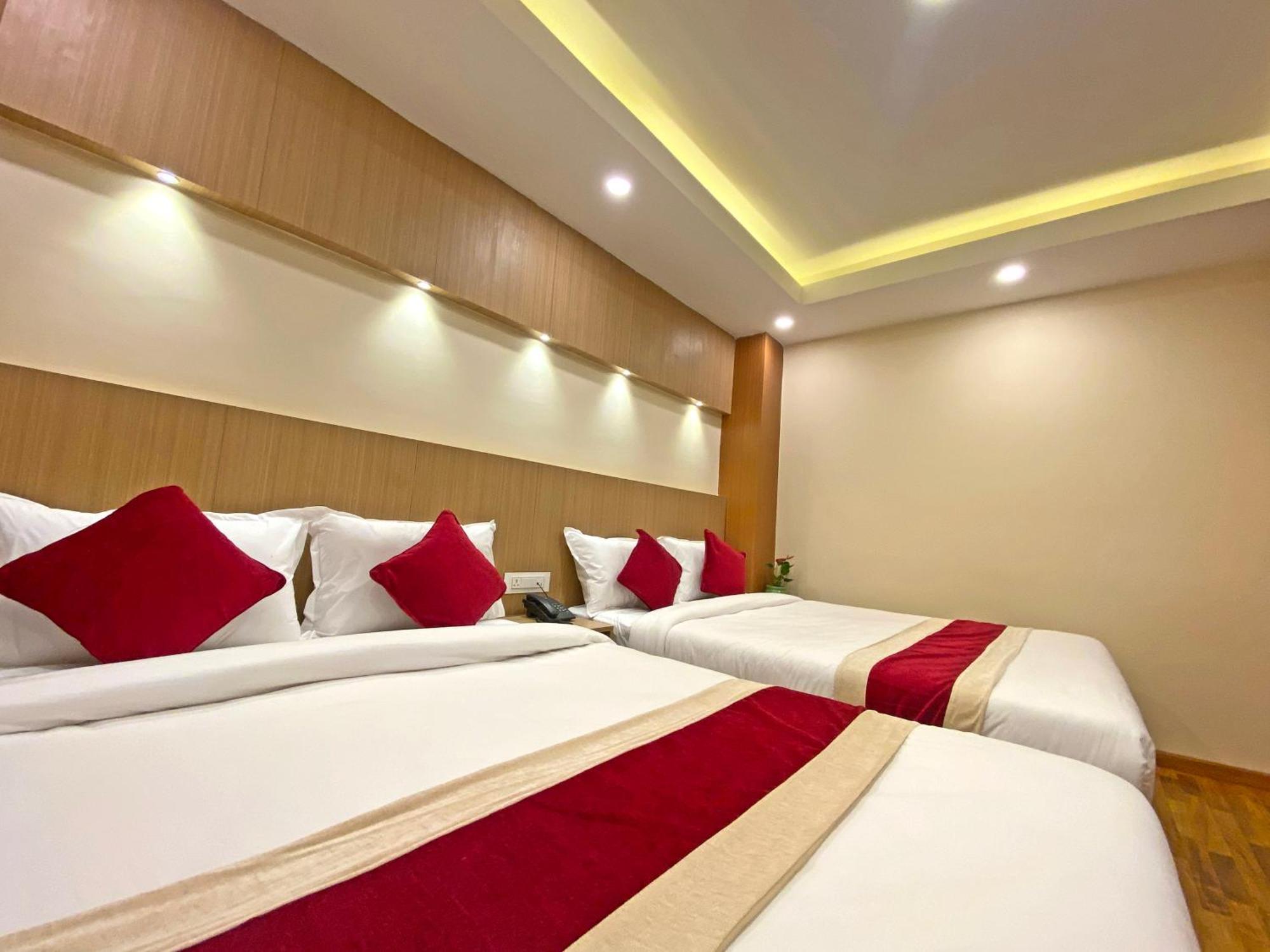 קטמנדו Hotel Nilakantha Pvt. Ltd מראה חיצוני תמונה